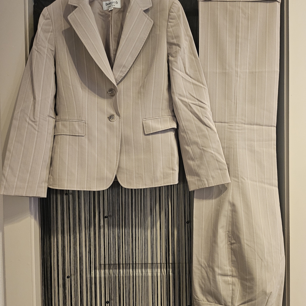 Beige Pinstripe Blazer and Pants Set. Fully Lined, Size 10, w/faux pockets.